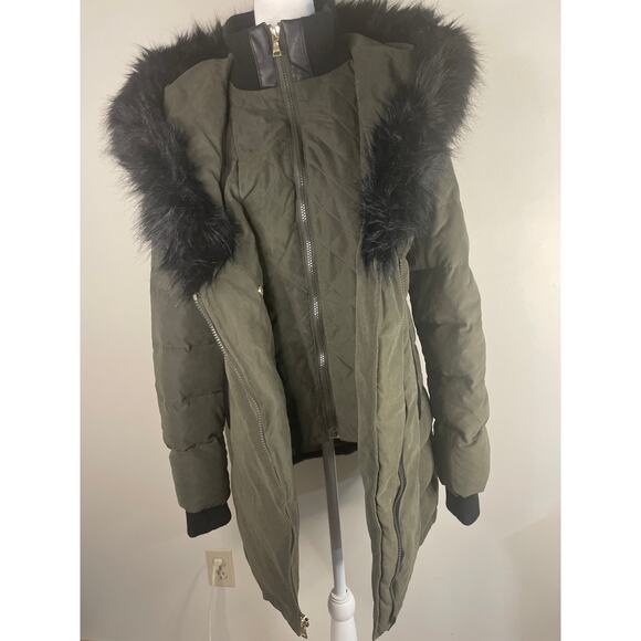 Express Olive Green Down Filled Jacket - Size Medium - Picture 3 of 9